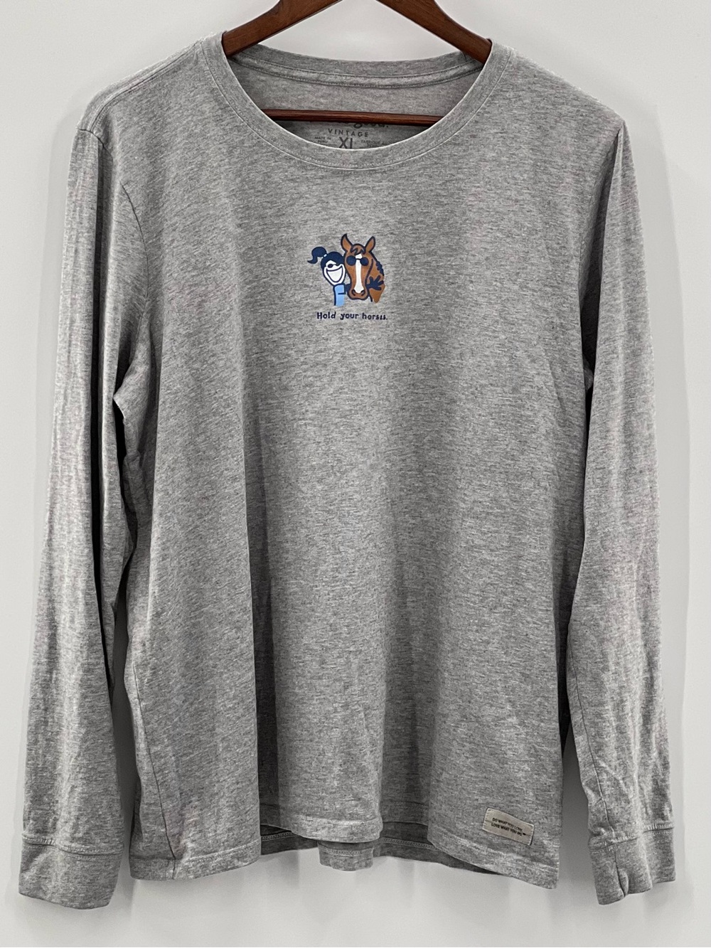 640 Life is Good Hold Your Horses Graphic Long Sleeve Tee Gray XL